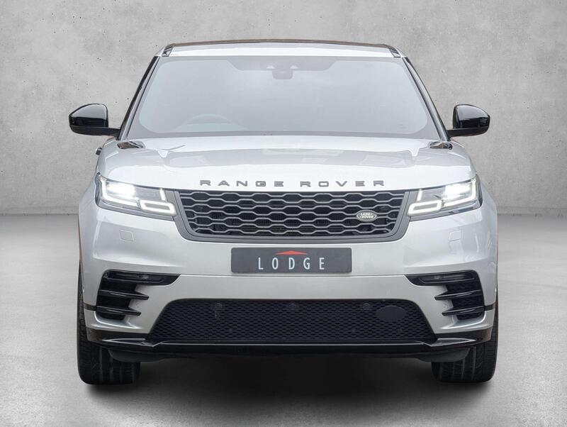 Land Rover Range Rover Velar view 2