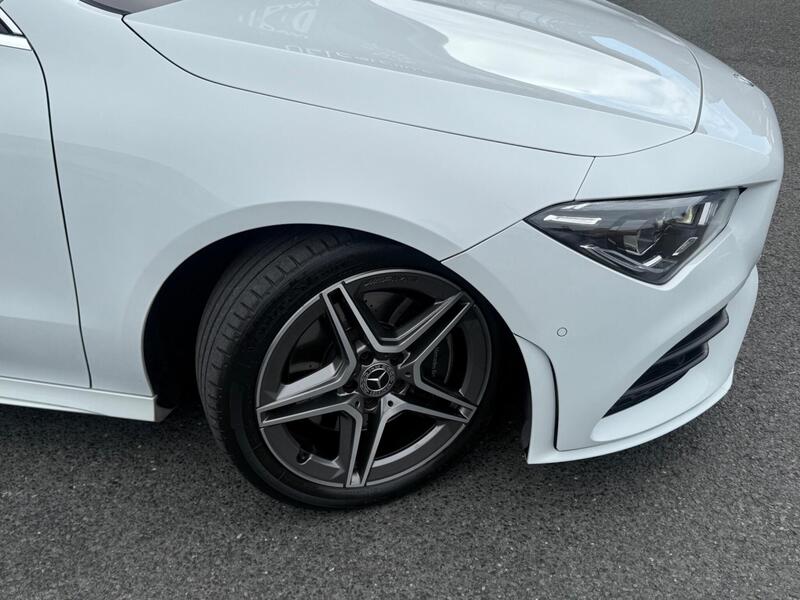 Mercedes-Benz Mercedes-Benz CLA view 2