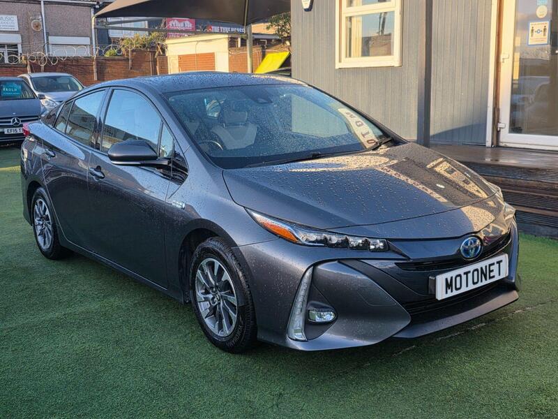 2018 Toyota Prius in Grey for sale