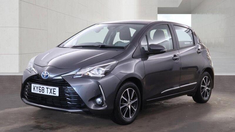 Toyota Yaris view 2