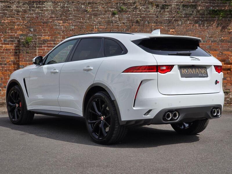 Jaguar F-Pace view 3