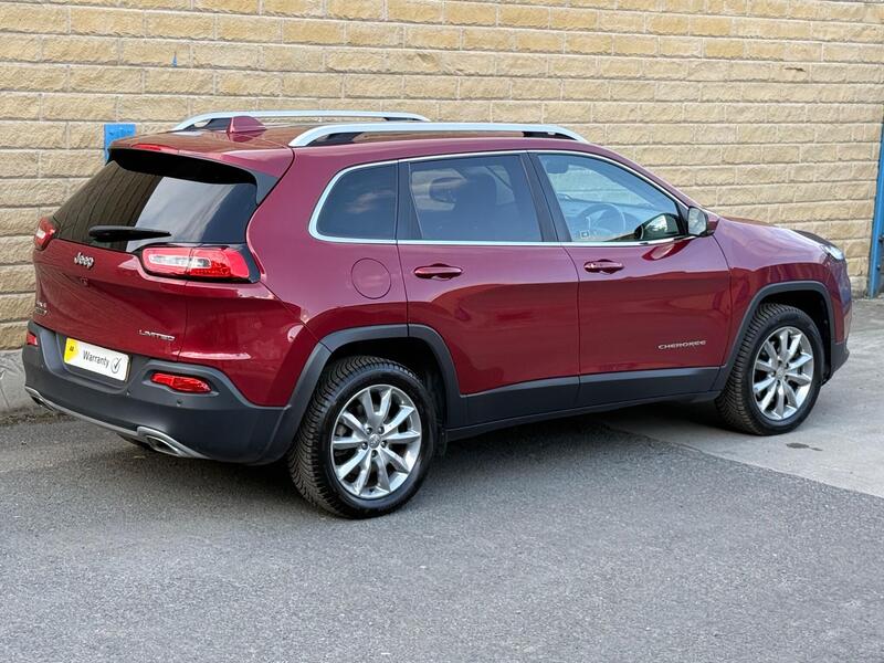 Jeep Cherokee view 7