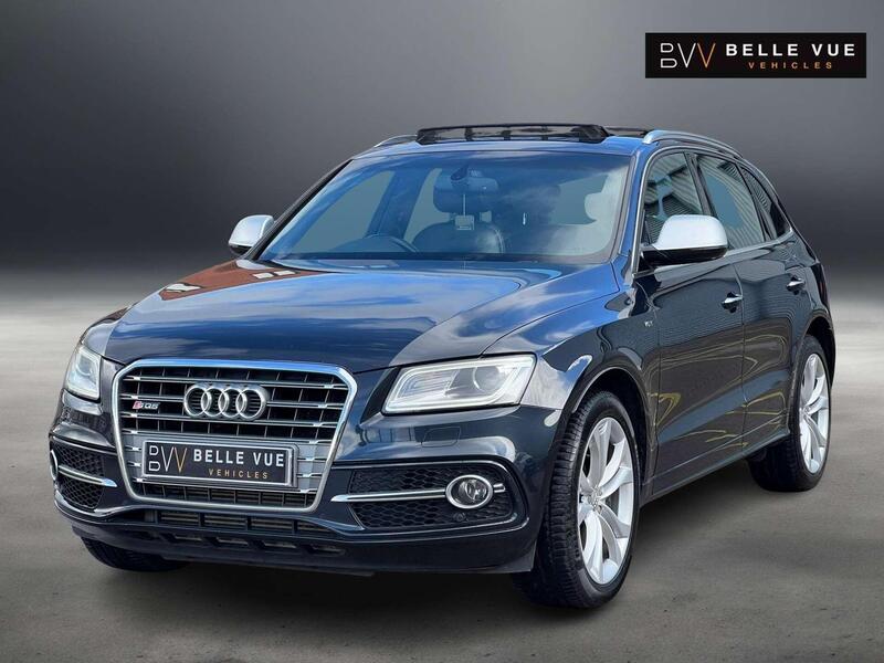 Audi SQ5 view 5