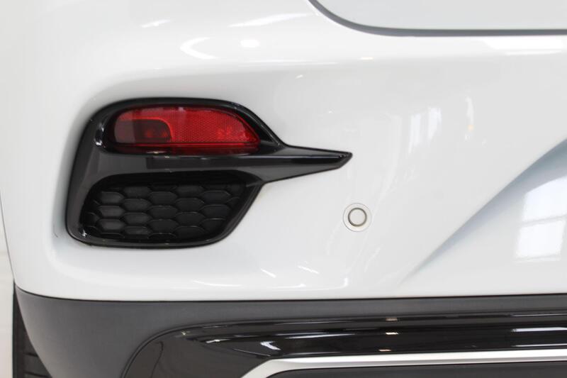 2022 MG MG ZS in White — image 47 of 70