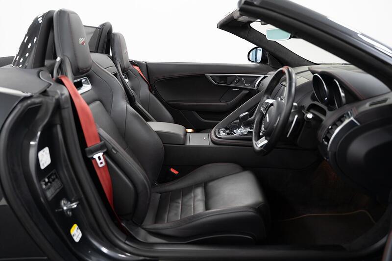 Jaguar F-Type view 5
