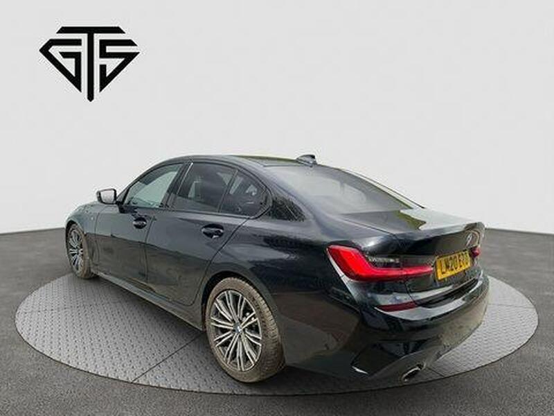 BMW 3 Series view 4