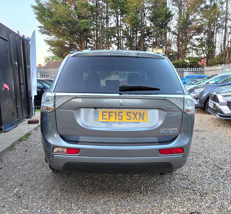 Mitsubishi Outlander 2.0h 12kWh GX4h CVT 4WD Euro 5 (s/s) 5dr thumbnail 7