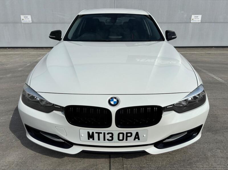 BMW 3 Series view 5