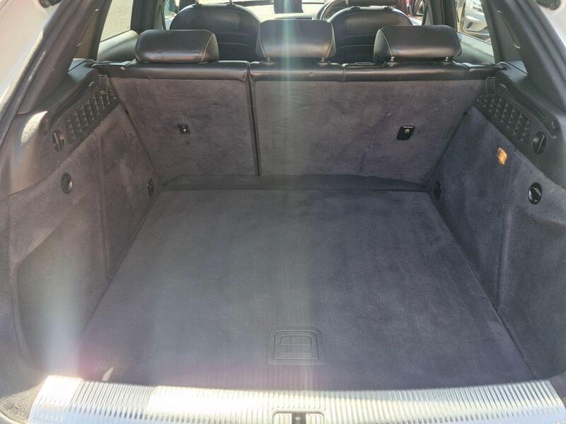 Audi Q3 view 5
