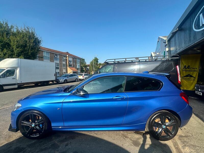 BMW 1 Series view 6