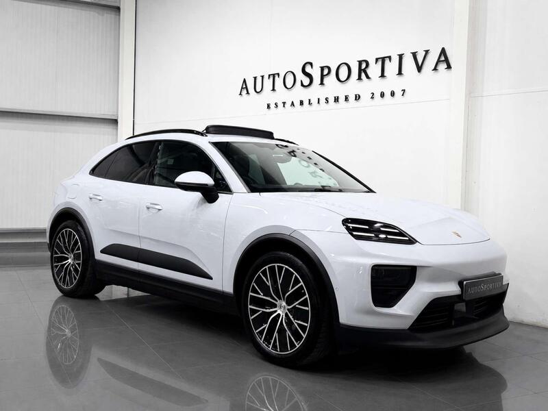 Porsche Macan view 5