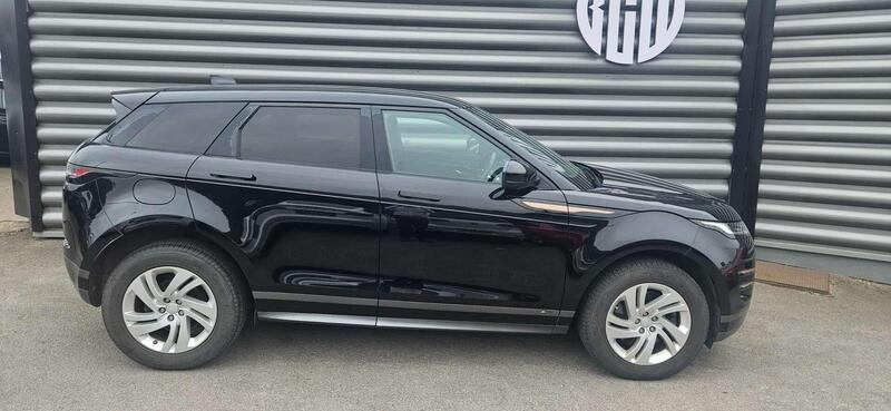 Land Rover Range Rover Evoque view 2