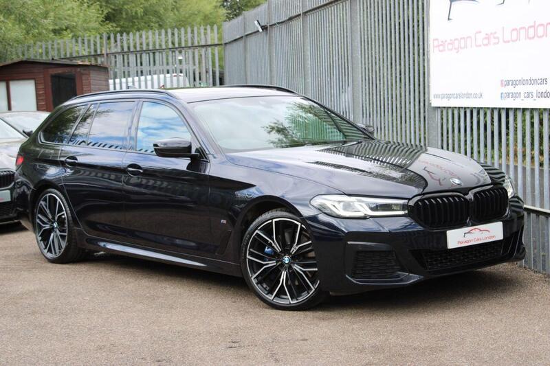 BMW 5 Series view 4