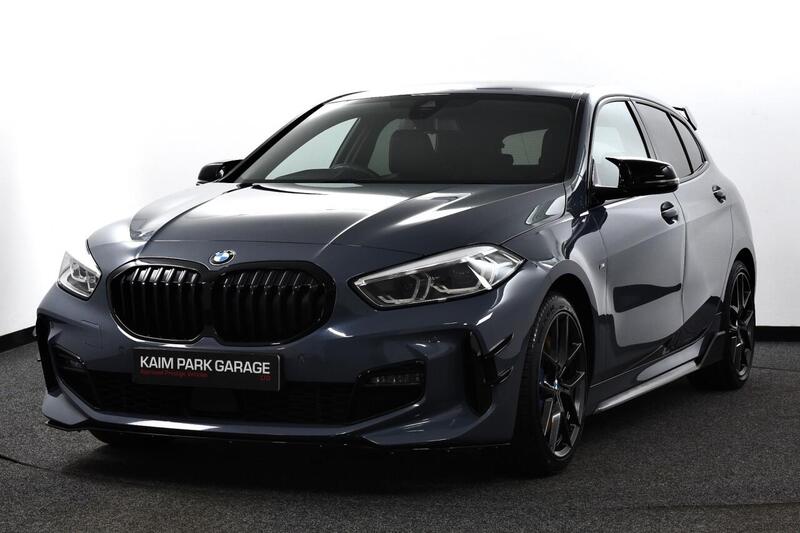 BMW 1 Series view 3