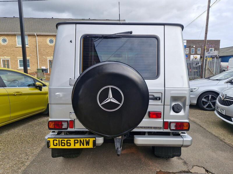 Mercedes-Benz G Class view 3