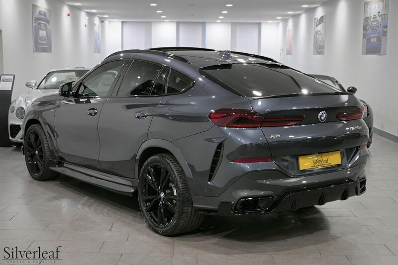 BMW X6 view 2