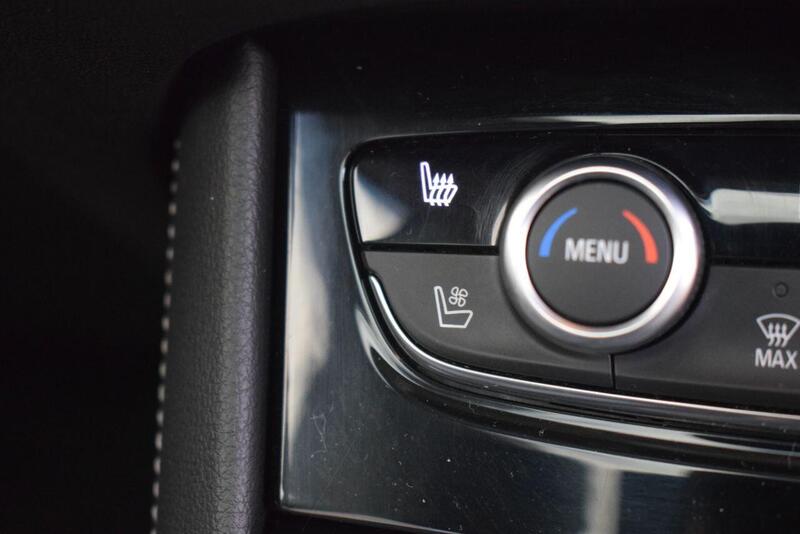 Vauxhall Grandland X view 2