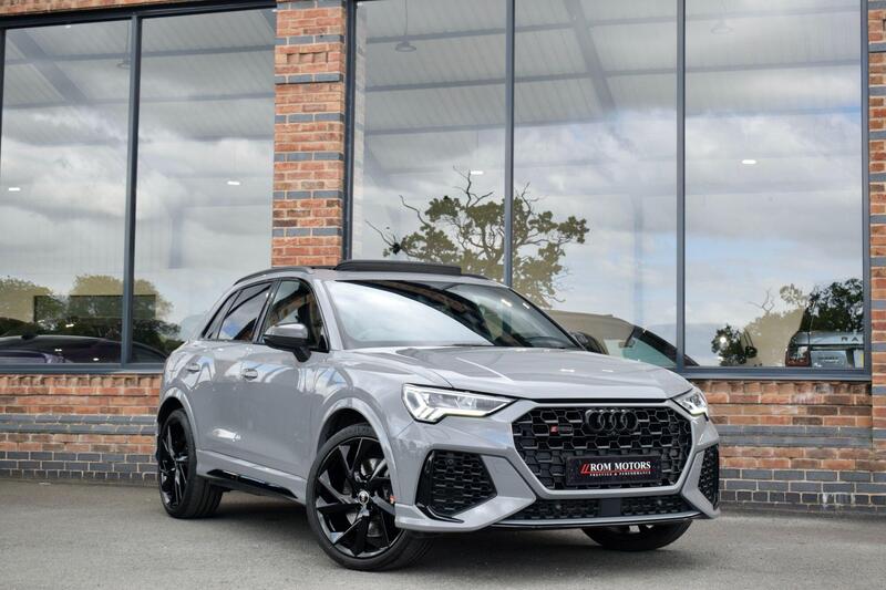 Audi Audi RS Q3 view 7