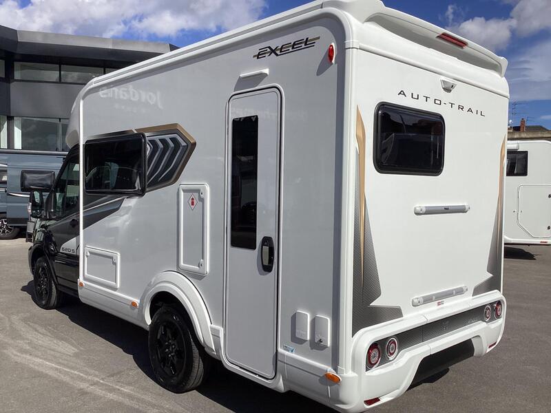 Auto-Trail Excel 620S — image 6