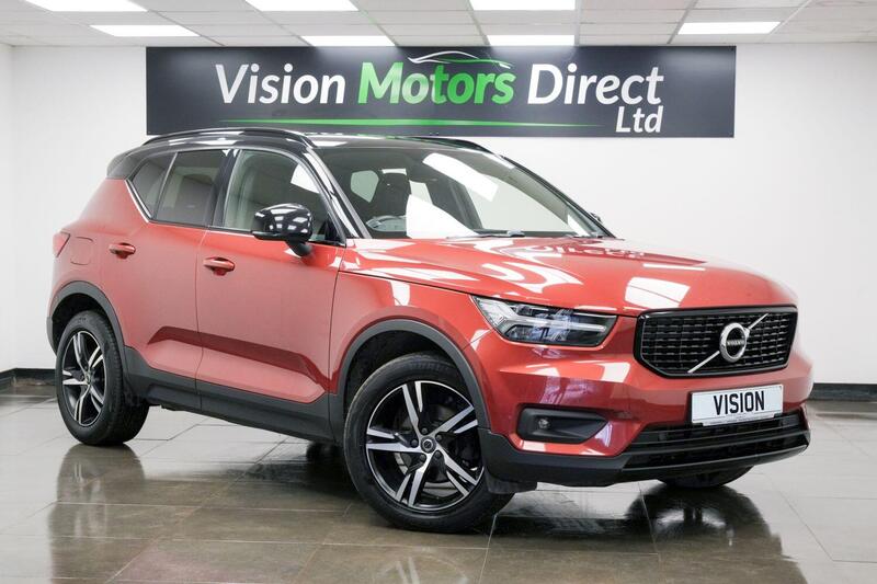 2019 Volvo XC40 in Red for sale