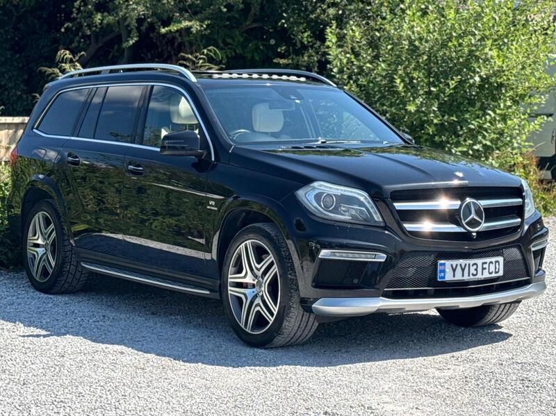 Mercedes-Benz GL view 3