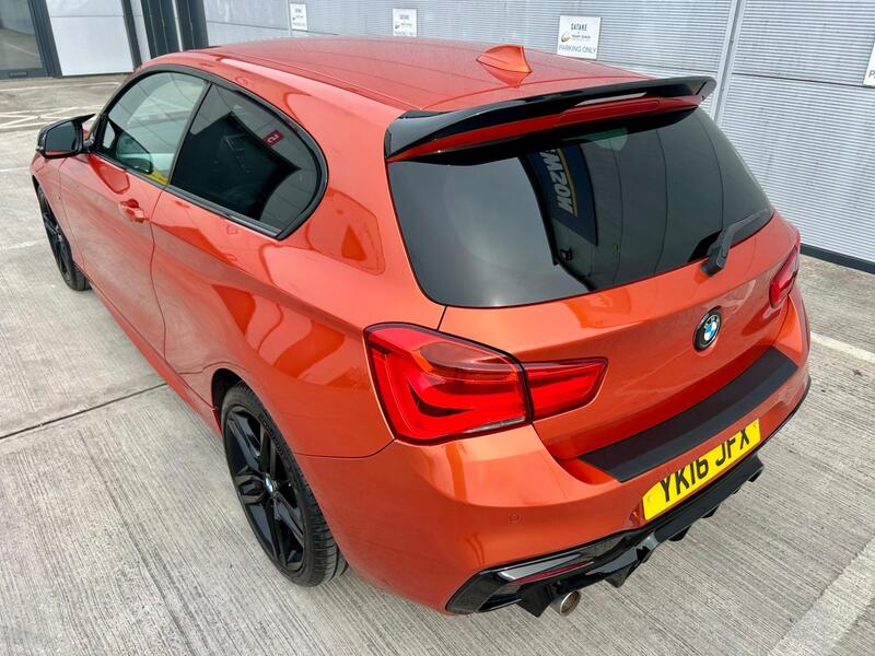 BMW 1 Series view 3