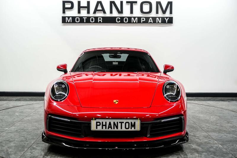 Porsche 911 view 2