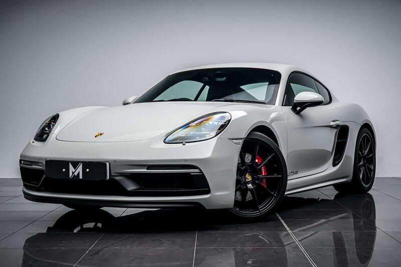 Porsche 718 Cayman view 5