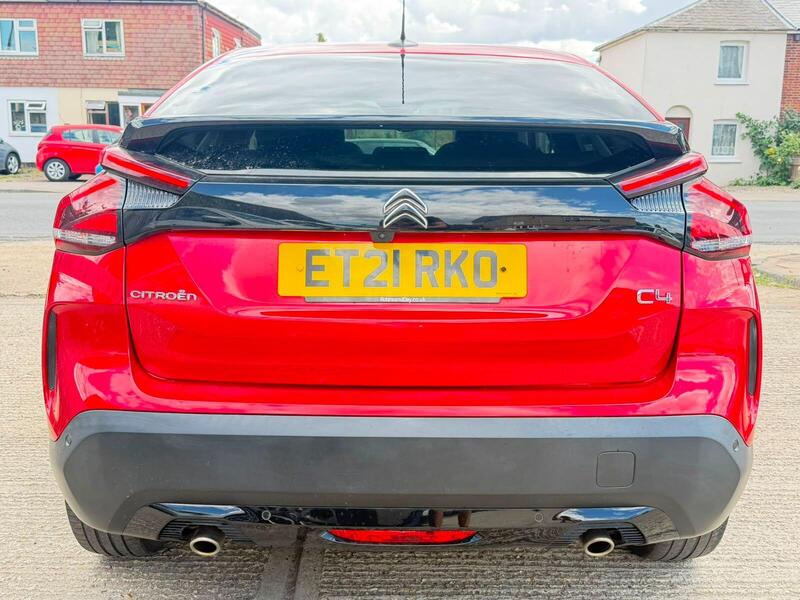 Citroen C4 view 4