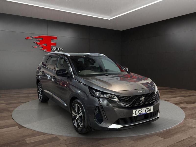 Peugeot 5008 view 3