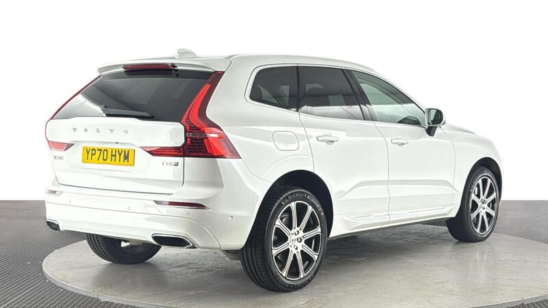 Volvo XC60 view 4