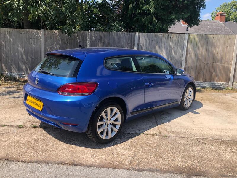 Volkswagen Scirocco view 5