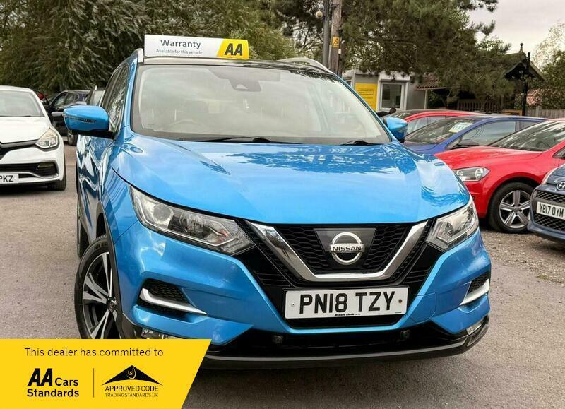2018 Nissan Qashqai 1.2 DIG-T N-Connecta Euro 6 (s/s) 5dr photo 3