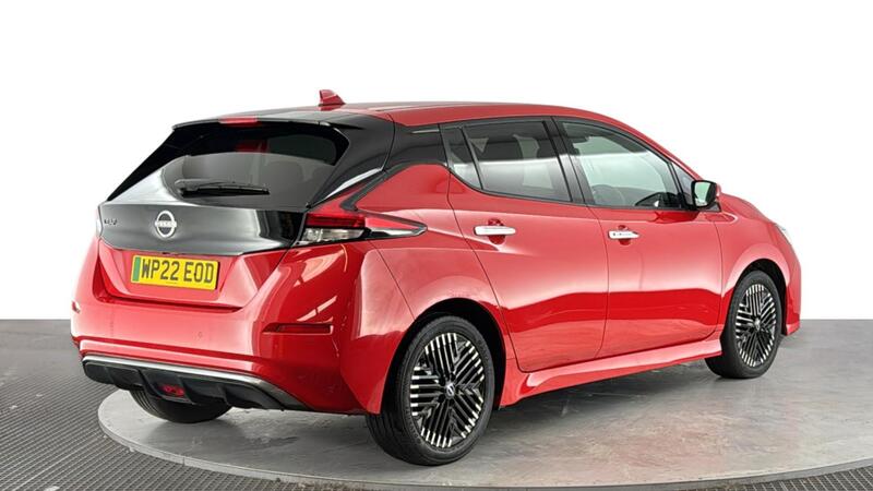 Nissan Leaf view 4