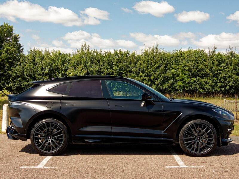 Aston Martin DBX view 7