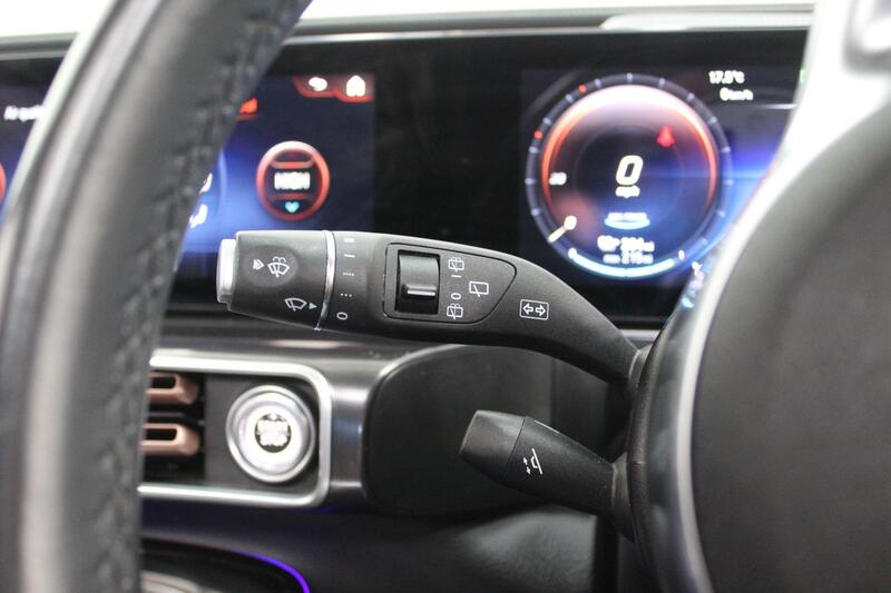 2022 Mercedes-Benz EQC in Blue — image 85 of 100