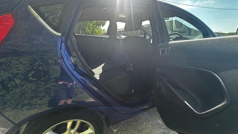 2014 Ford Fiesta — photo 6