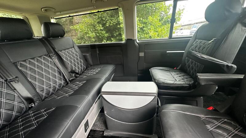 2015 Volkswagen Caravelle — photo 11