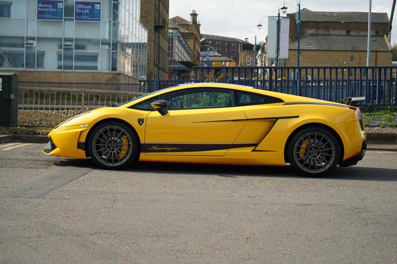 Lamborghini Gallardo view 7
