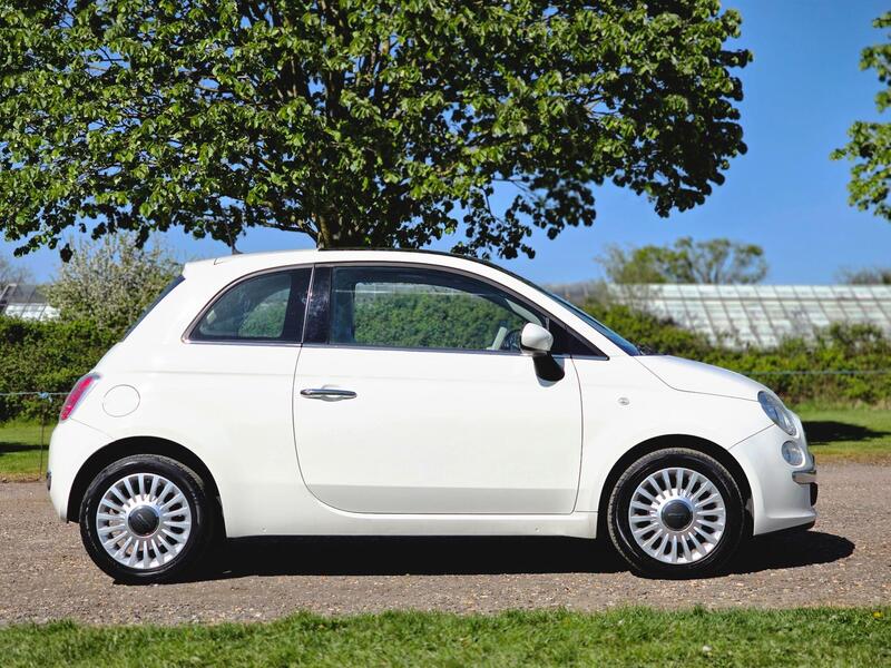 Fiat 500 view 3