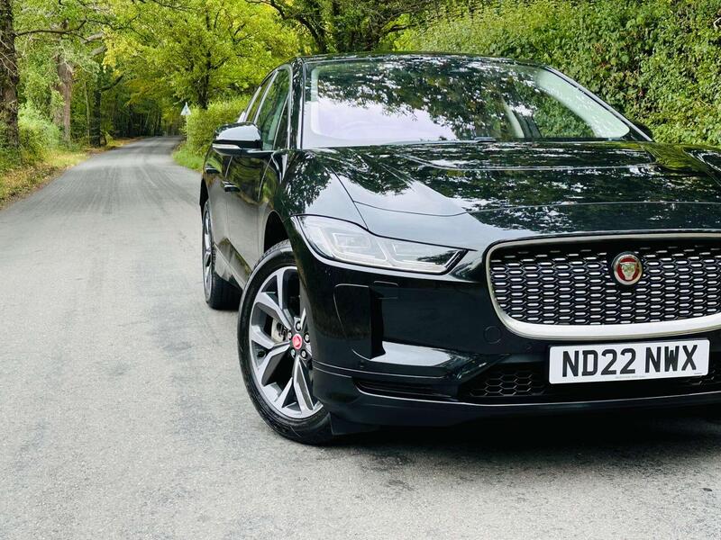 Jaguar I-Pace view 2