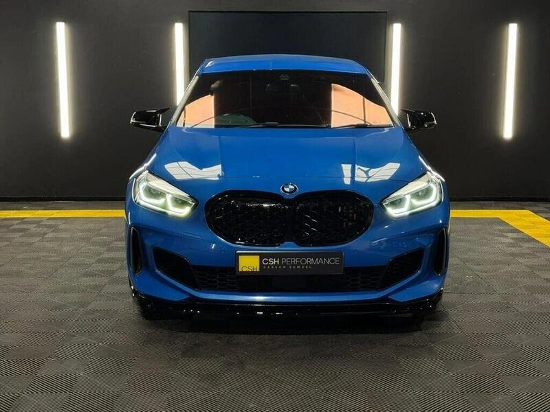BMW 1 Series view 3