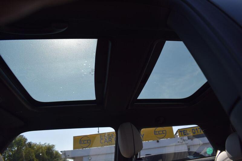 Mini Electric Hatch view 4