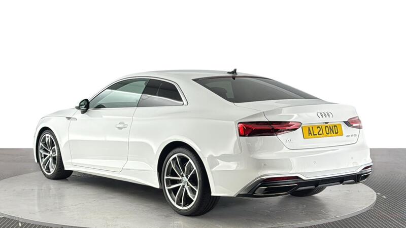Audi A5 view 6