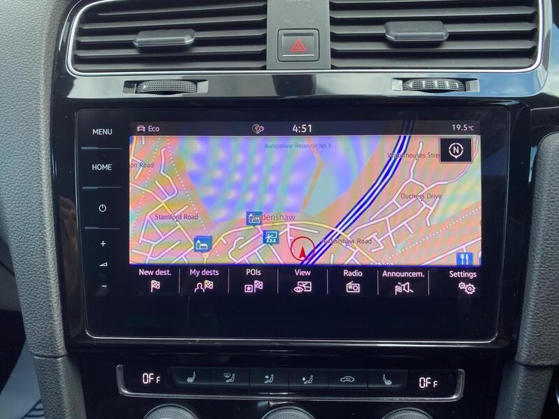 Volkswagen Golf view 28