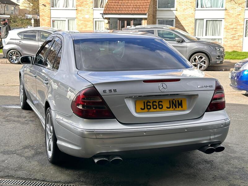 Mercedes-Benz E Class view 7