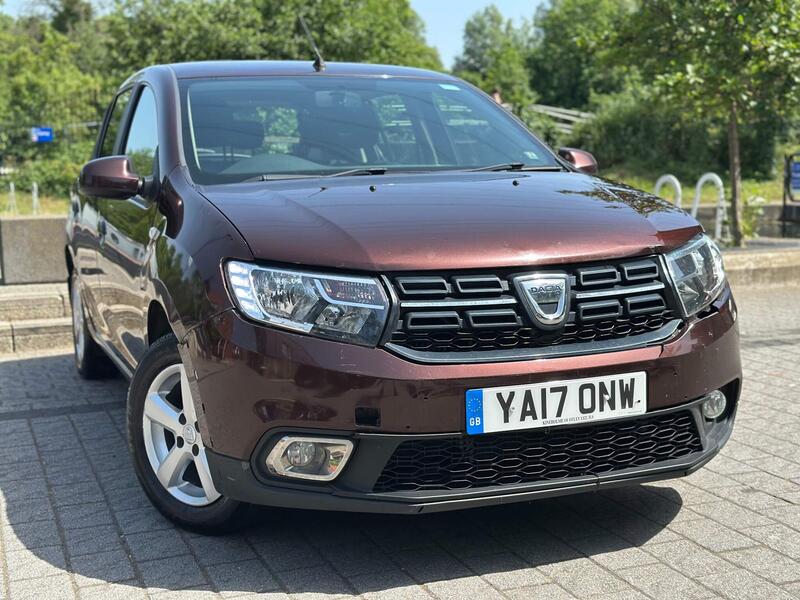 Dacia Sandero — photo 1