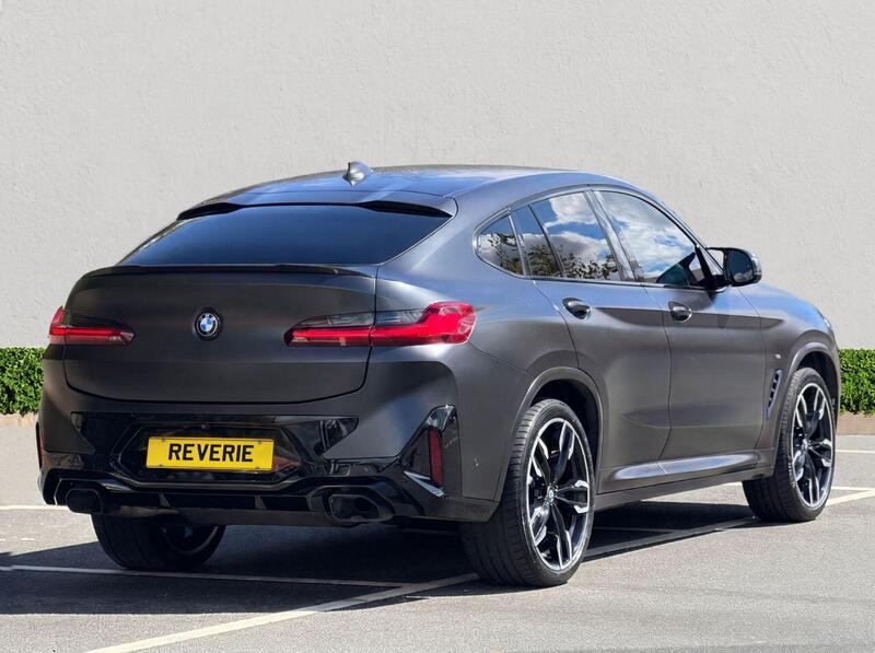 BMW X4 view 7