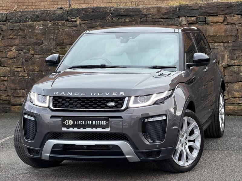 Land Rover Range Rover Evoque view 3