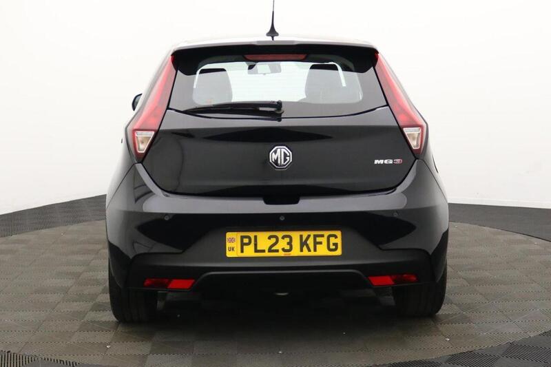 MG MG3 view 5